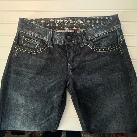 Guess Daredevil Wms Skinny Leg Jean Studded Pkts Front Back Unique Applique Sz28 - Picture 2 of 14